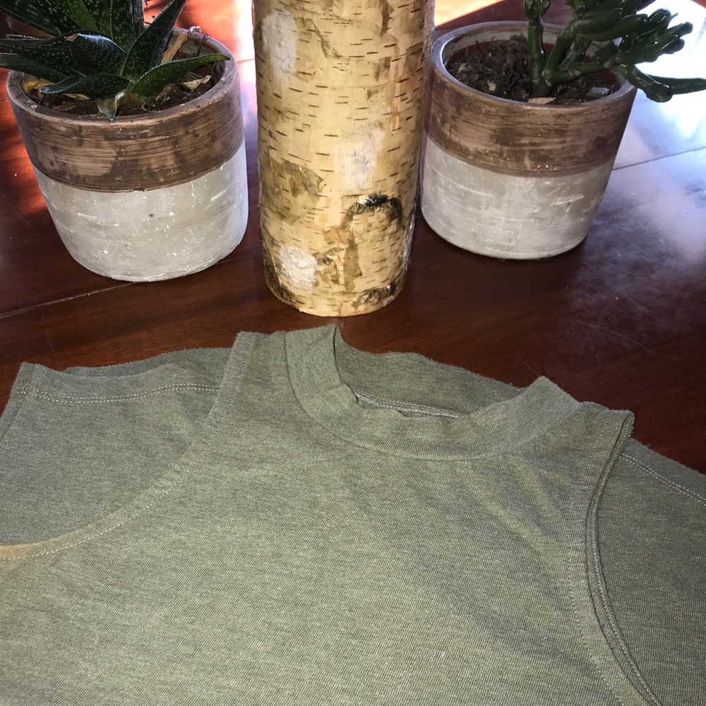 Madewell army green tank top turtle neck